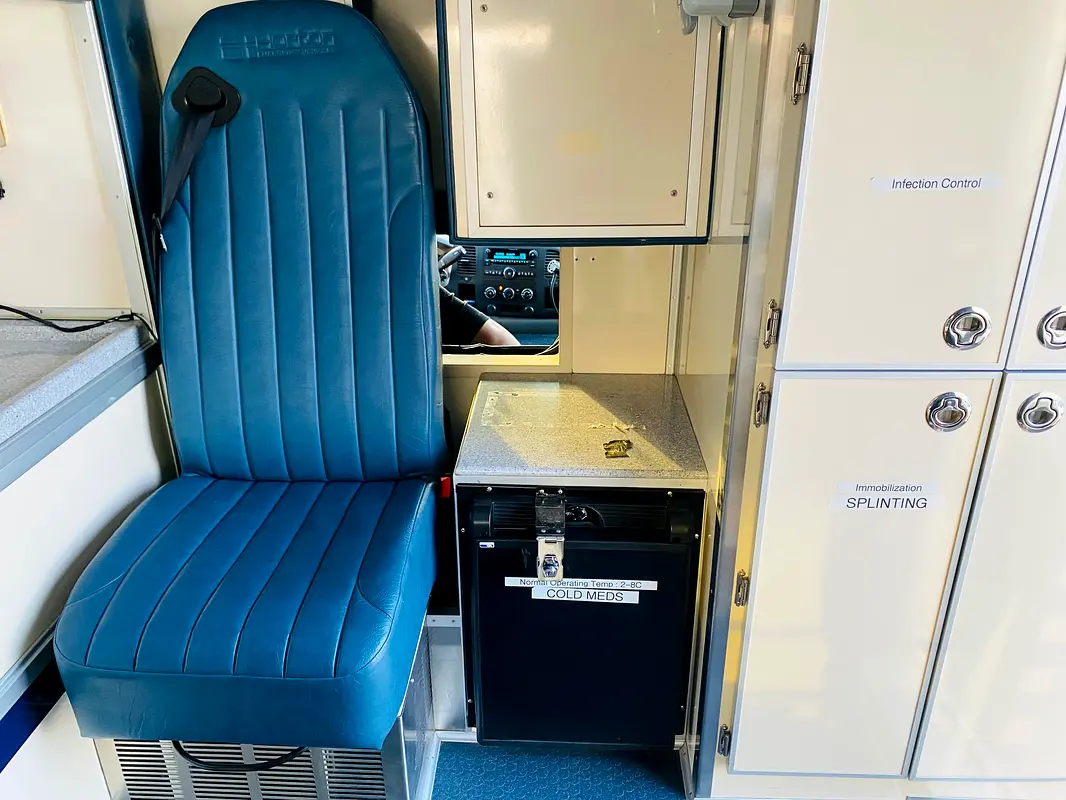 GMC Sierra 3500 HD 2013 - photo 10 - Import Émirats | International Cars