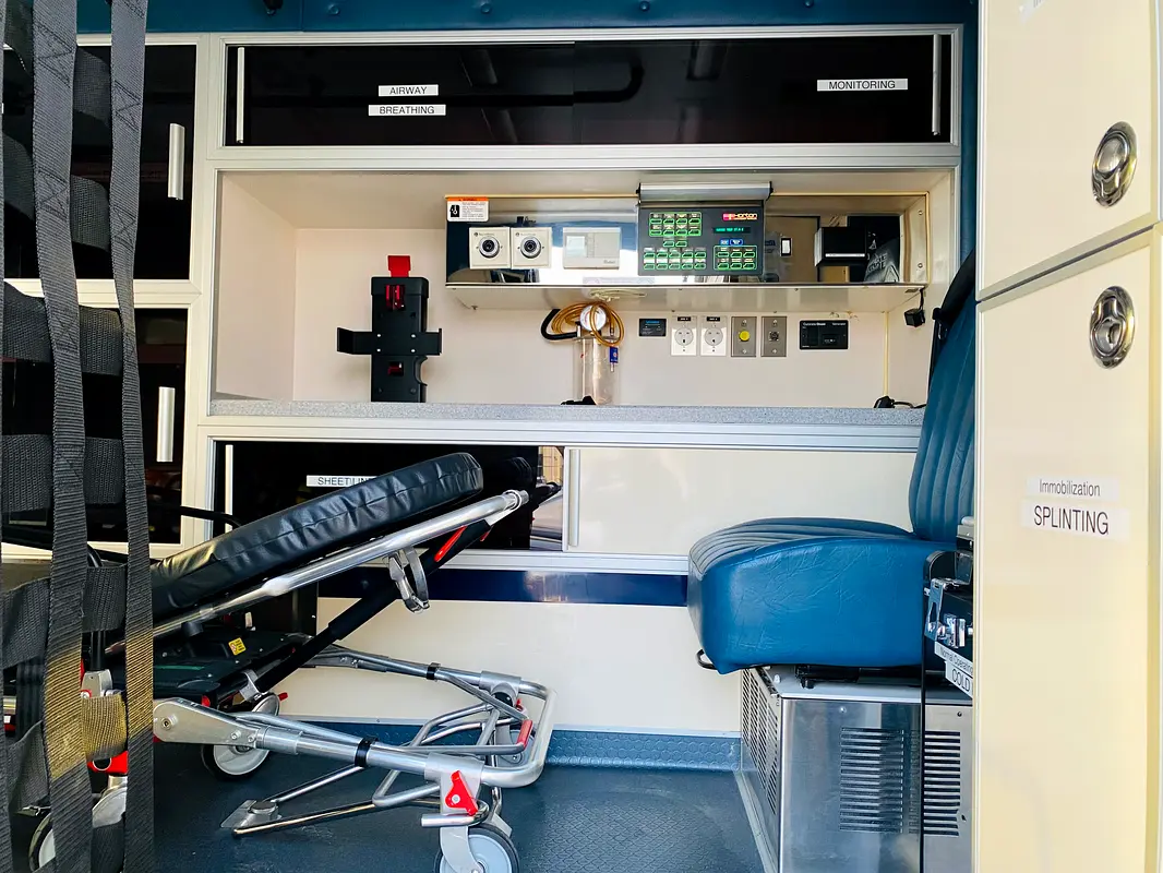 GMC Sierra 3500 HD 2013 - photo 11 - Import Émirats | International Cars