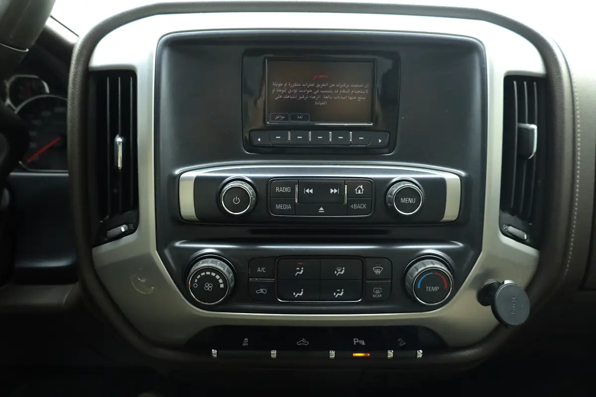 GMC Sierra SLE 2014 - photo 10 - Import Émirats | International Cars