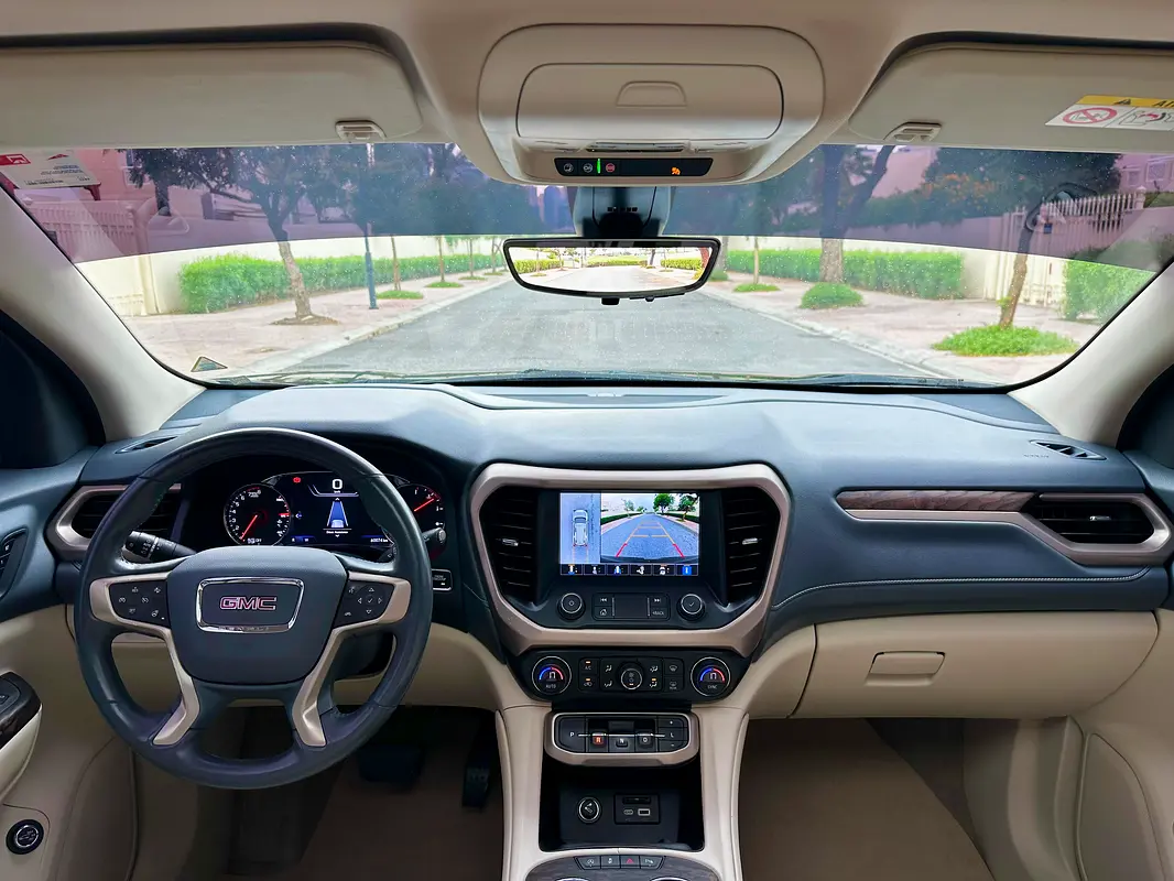 GMC Acadia Denali 2021 - photo 12 - Import Émirats | International Cars