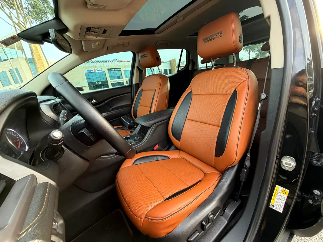 GMC Acadia All Terrain 2017 - photo 10 - Import Émirats | International Cars