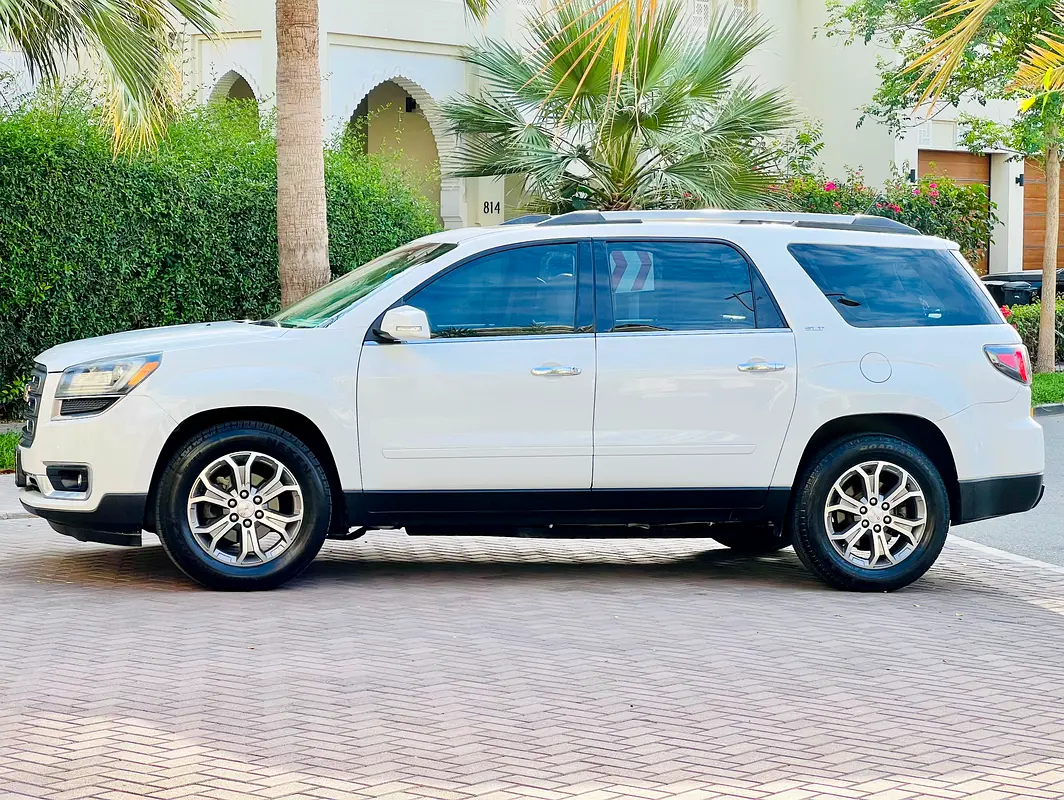 GMC Acadia SLT 2016 - photo 4 - Import Émirats | International Cars