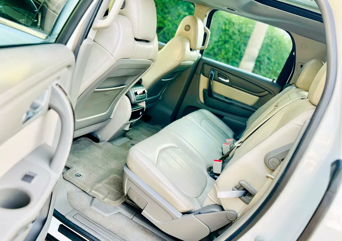 GMC Acadia SLT 2016 - photo 5 - Import Émirats | International Cars