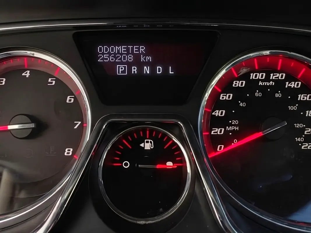 GMC Acadia SLT 2014 - photo 9 - Import Émirats | International Cars