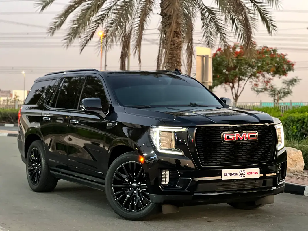 GMC Yukon Denali 2023