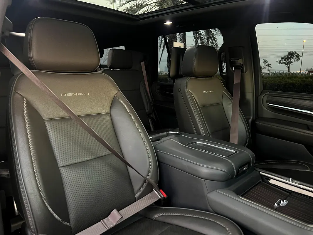 GMC Yukon Denali 2023 - photo 12 - Import Émirats | International Cars