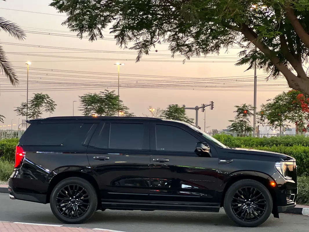 GMC Yukon Denali 2023 - photo 7 - Import Émirats | International Cars