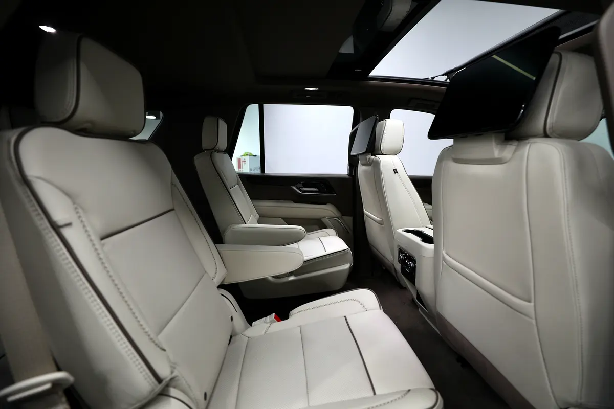 GMC Yukon Denali 2025 - photo 8 - Import Émirats | International Cars