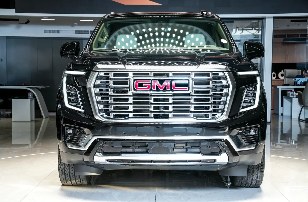 GMC Yukon Denali 2025 - photo 2 - Import Émirats | International Cars