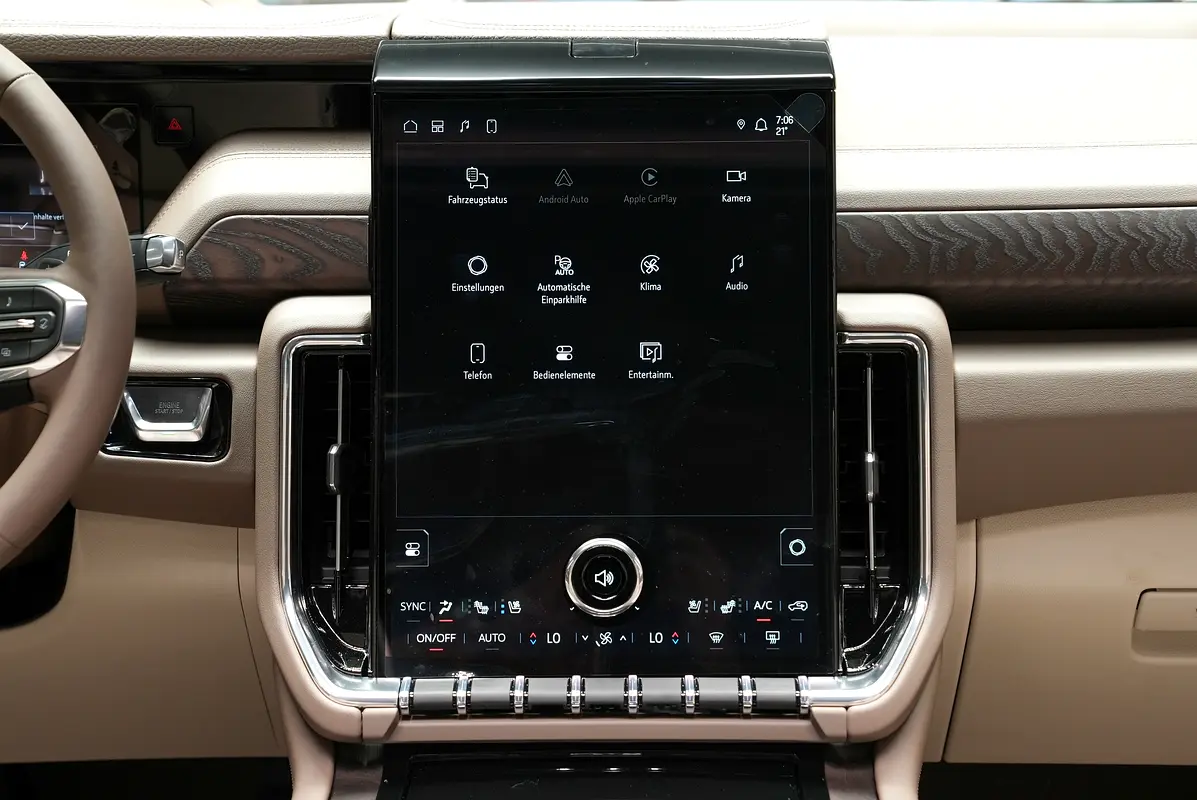 GMC Yukon Denali 2025 - photo 8 - Import Émirats | International Cars