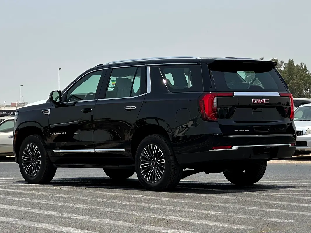 GMC Yukon SLT 2026 - photo 6 - Import Émirats | International Cars