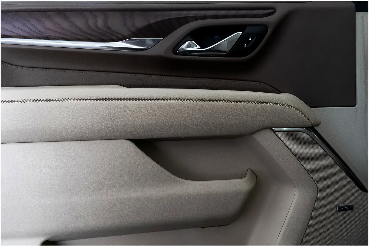 GMC Yukon Denali 2023 - photo 11 - Import Émirats | International Cars