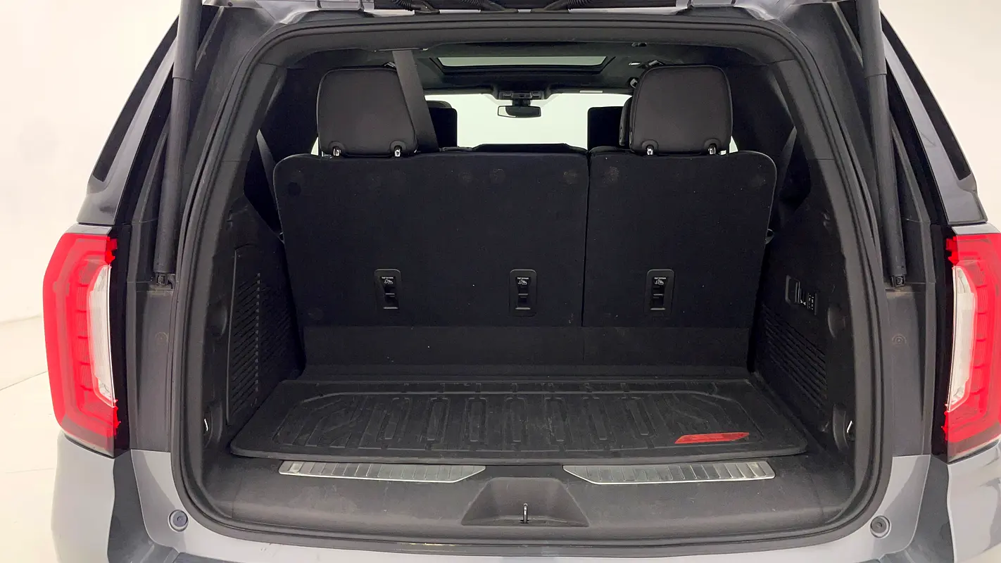 GMC Yukon AT4 2021 - photo 11 - Import Émirats | International Cars