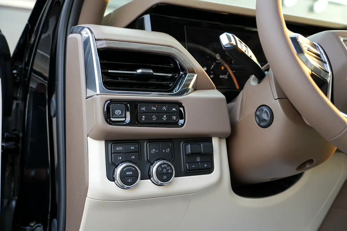 GMC Yukon Denali 2026 - photo 11 - Import Émirats | International Cars