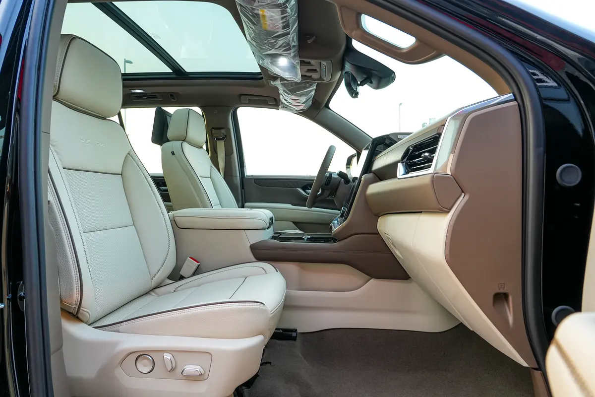 GMC Yukon Denali 2026 - photo 12 - Import Émirats | International Cars