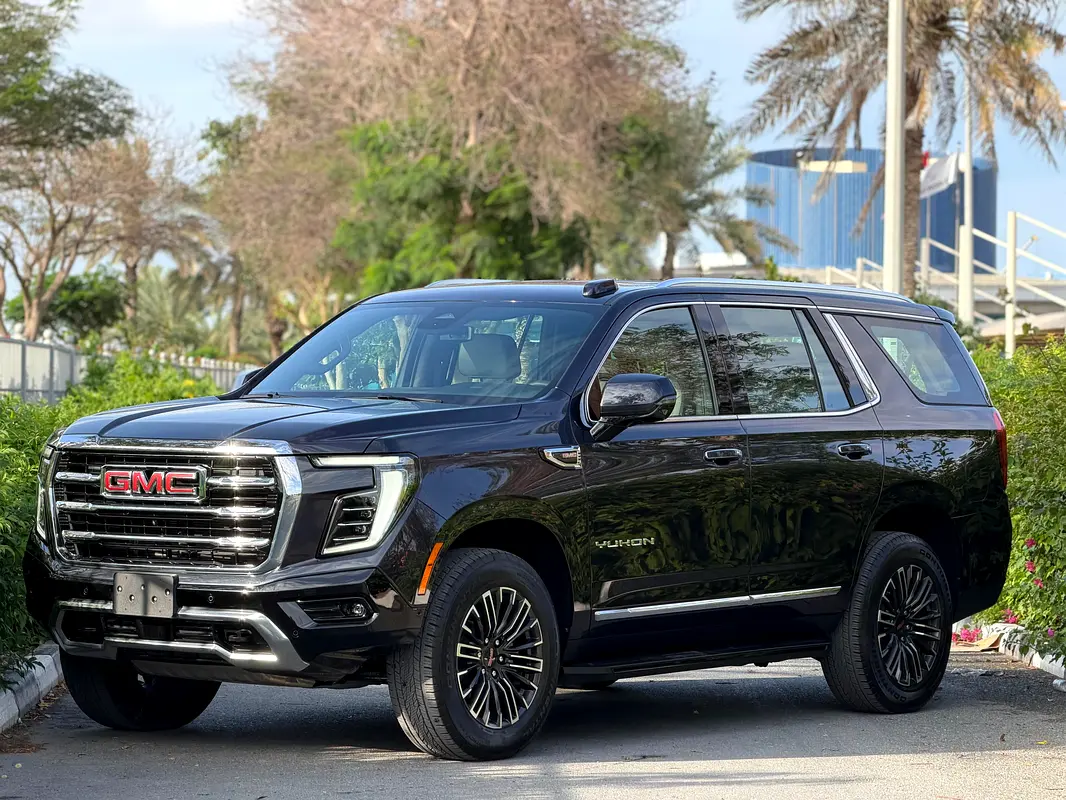 GMC Yukon SLT 2025 - photo 2 - Import Émirats | International Cars