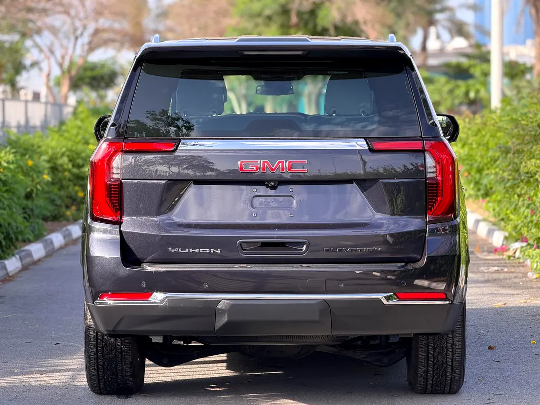GMC Yukon SLT 2025 - photo 6 - Import Émirats | International Cars