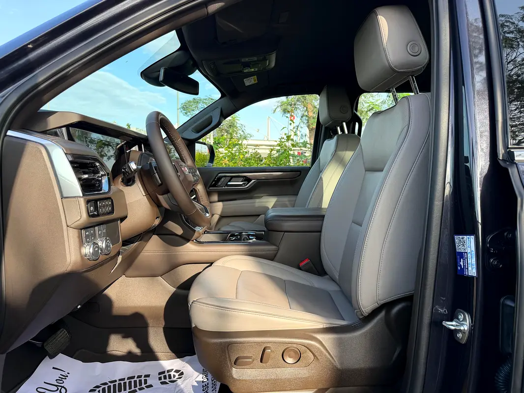 GMC Yukon SLT 2025 - photo 7 - Import Émirats | International Cars