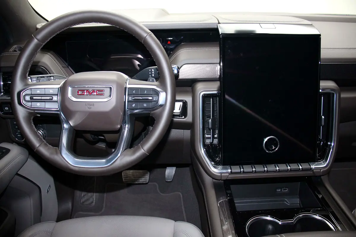 GMC Yukon Elevation 2025 - photo 7 - Import Émirats | International Cars