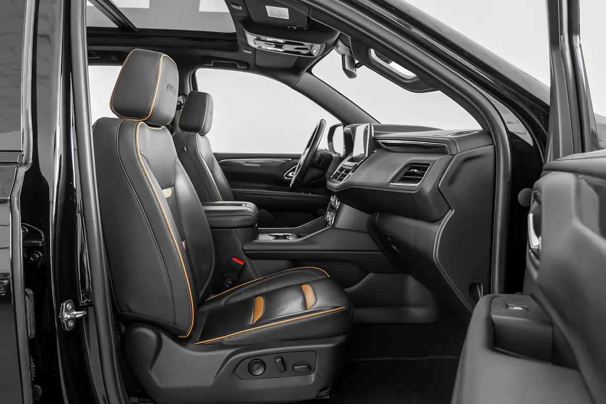 GMC Yukon AT4 2023 - photo 8 - Import Émirats | International Cars