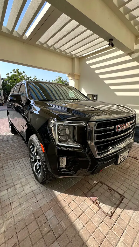 GMC Yukon AT4 2023 - photo 3 - Import Émirats | International Cars
