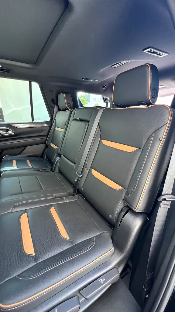 GMC Yukon AT4 2023 - photo 7 - Import Émirats | International Cars