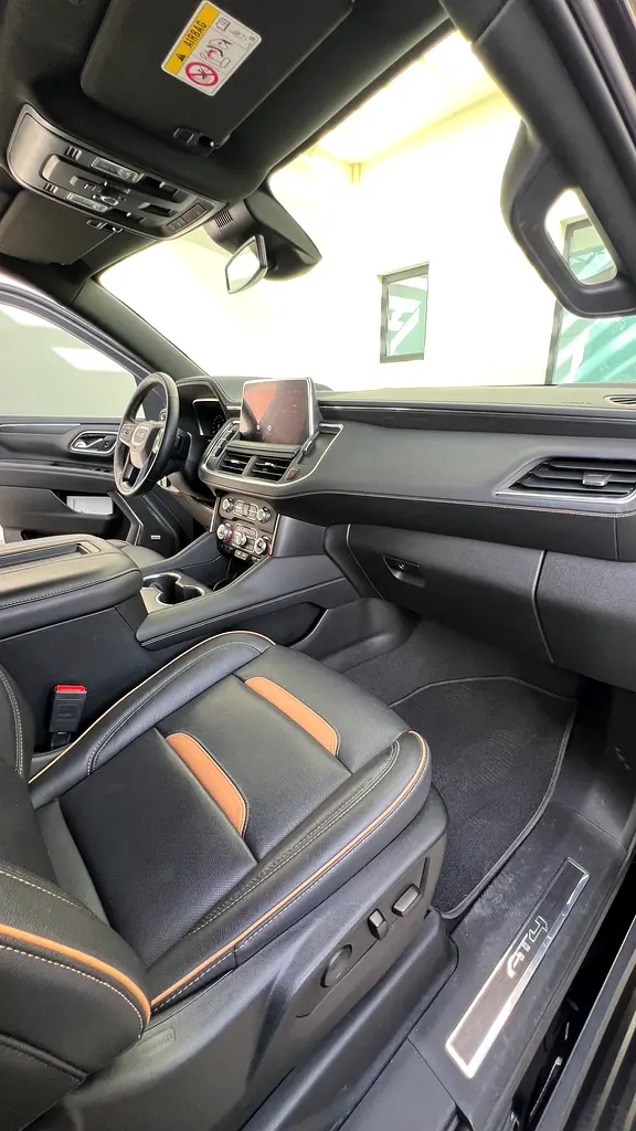 GMC Yukon AT4 2023 - photo 9 - Import Émirats | International Cars