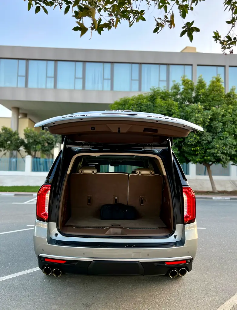 GMC Yukon Denali 2023 - photo 7 - Import Émirats | International Cars