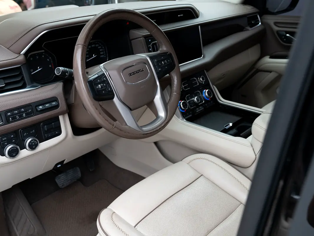 GMC Yukon XL 2021 - photo 7 - Import Émirats | International Cars