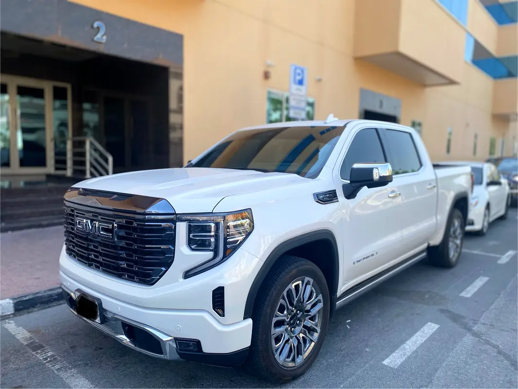 GMC Sierra Denali Ultimate 2024