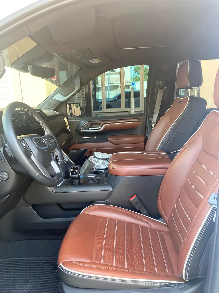 GMC Sierra Denali Ultimate 2024 - photo 4 - Import Émirats | International Cars