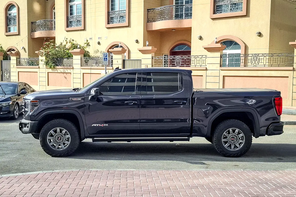 GMC Sierra 1500 AT4X 2024 - photo 5 - Import Émirats | International Cars