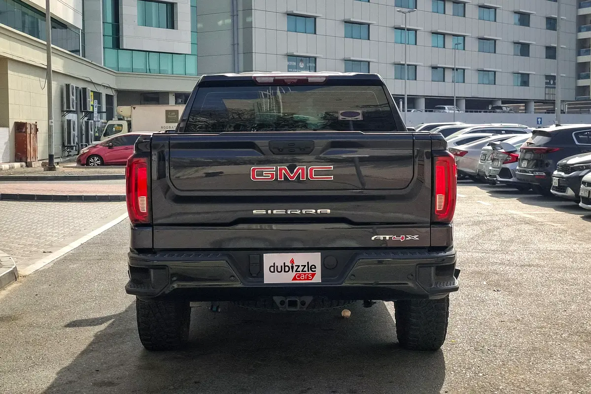 GMC Sierra 1500 AT4X 2024 - photo 7 - Import Émirats | International Cars