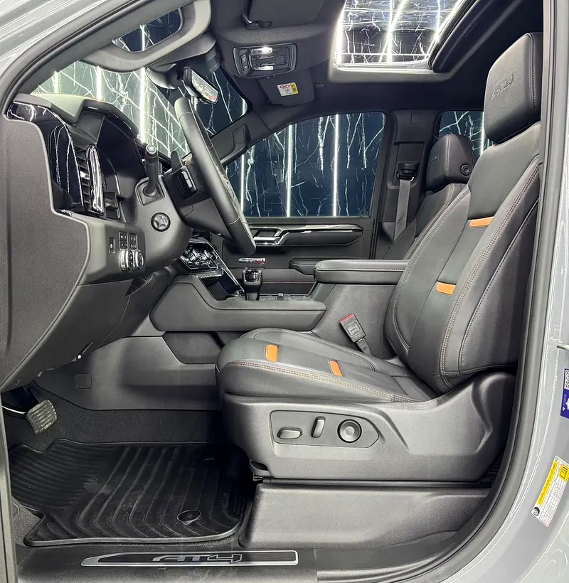 GMC Sierra AT4 2025 - photo 10 - Import Émirats | International Cars