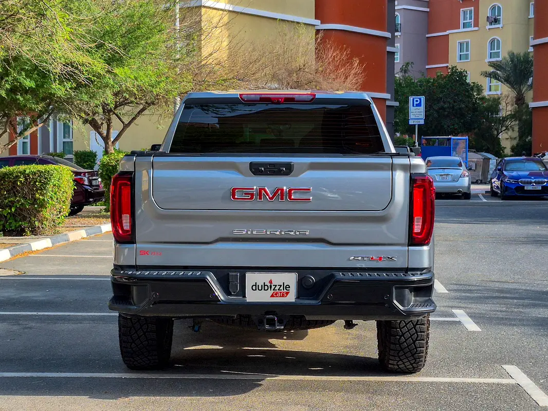 GMC Sierra 1500 AT4X 2025 - photo 10 - Import Émirats | International Cars