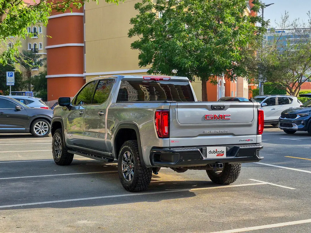 GMC Sierra 1500 AT4X 2025 - photo 11 - Import Émirats | International Cars
