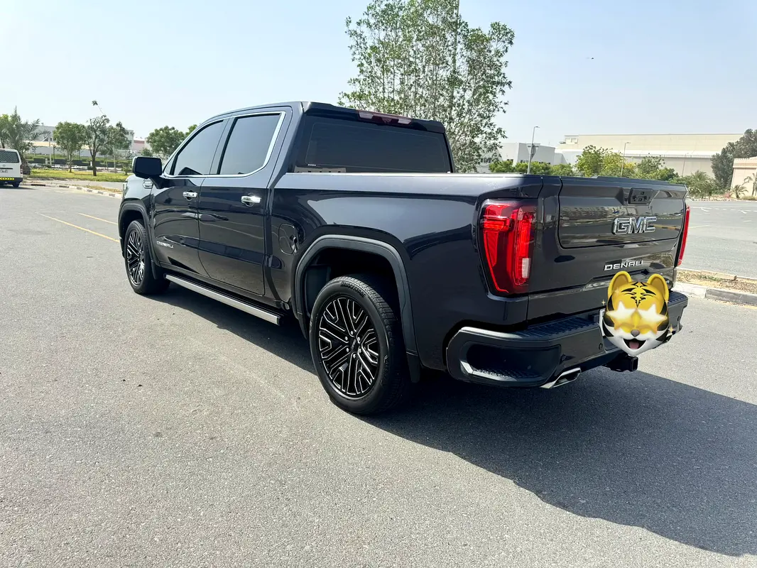 GMC Sierra 1500 Denali 2022 - photo 3 - Import Émirats | International Cars