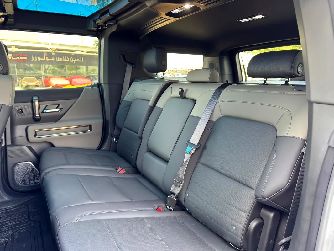 GMC Hummer EV 3X 2024 - photo 11 - Import Émirats | International Cars