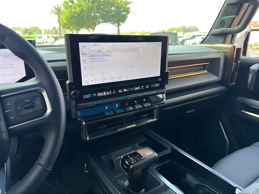 GMC Hummer EV 3X 2024 - photo 8 - Import Émirats | International Cars