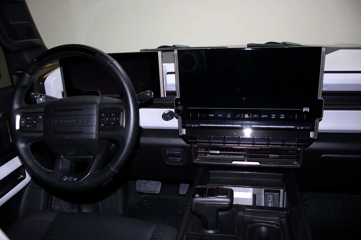 GMC Hummer 3X 2024 - photo 7 - Import Émirats | International Cars