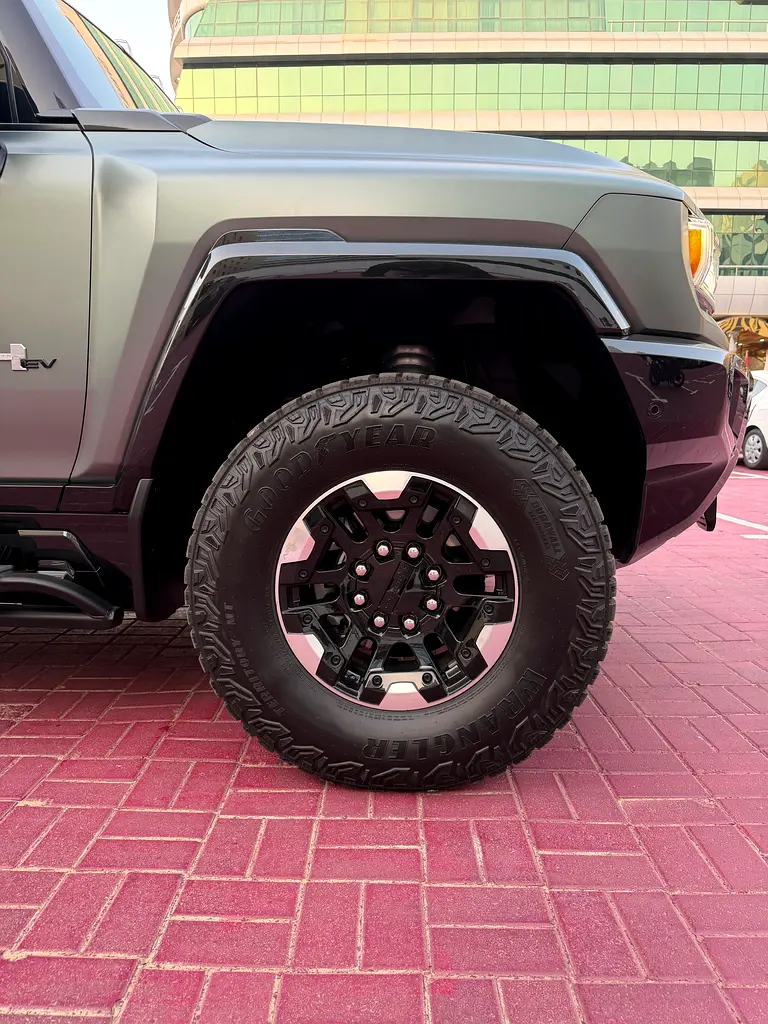 GMC Hummer EV 3X 2024 - photo 10 - Import Émirats | International Cars