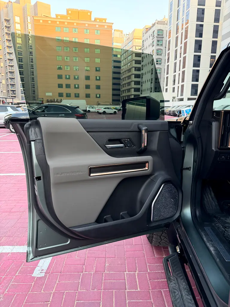 GMC Hummer EV 3X 2024 - photo 11 - Import Émirats | International Cars