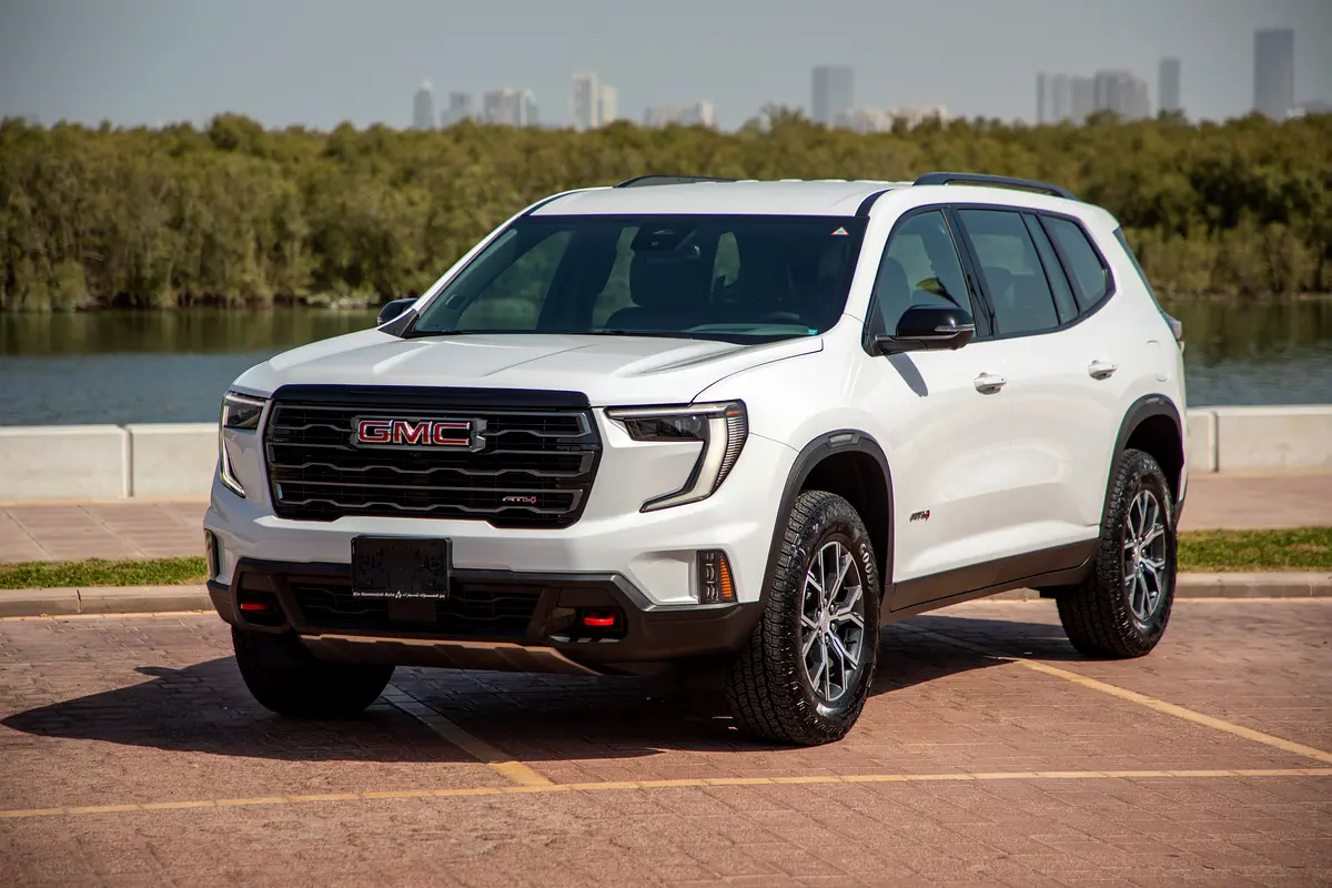 GMC Acadia AT4 2024 - photo 2 - Import Émirats | International Cars
