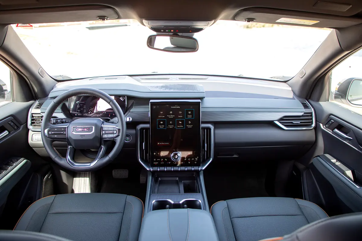 GMC Acadia AT4 2024 - photo 8 - Import Émirats | International Cars