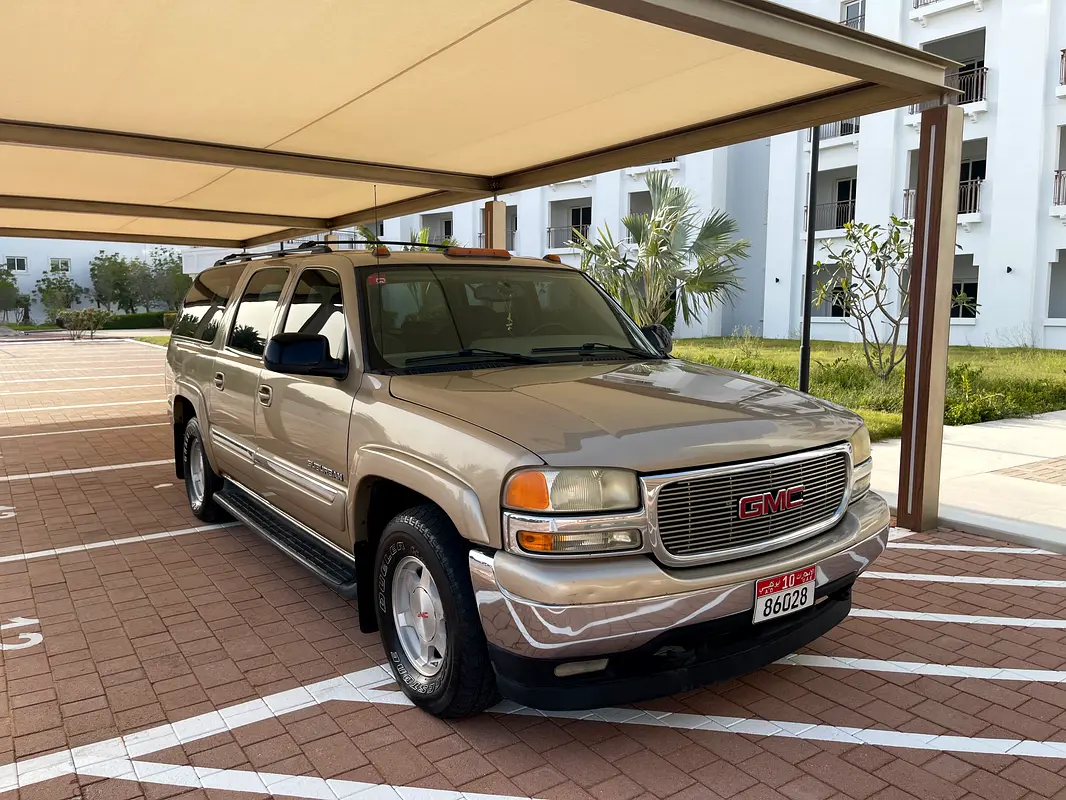 GMC Suburban SLE 2006