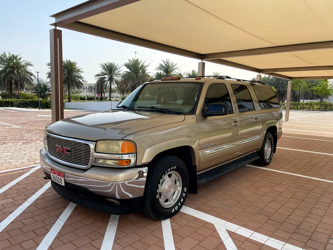 GMC Suburban SLE 2006 - photo 10 - Import Émirats | International Cars