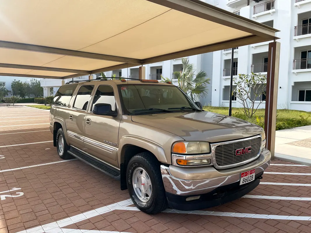 GMC Suburban SLE 2006 - photo 2 - Import Émirats | International Cars