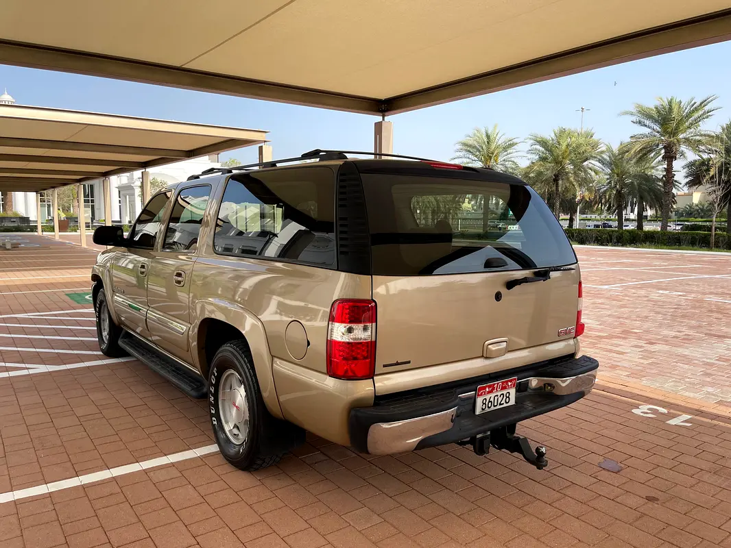 GMC Suburban SLE 2006 - photo 6 - Import Émirats | International Cars