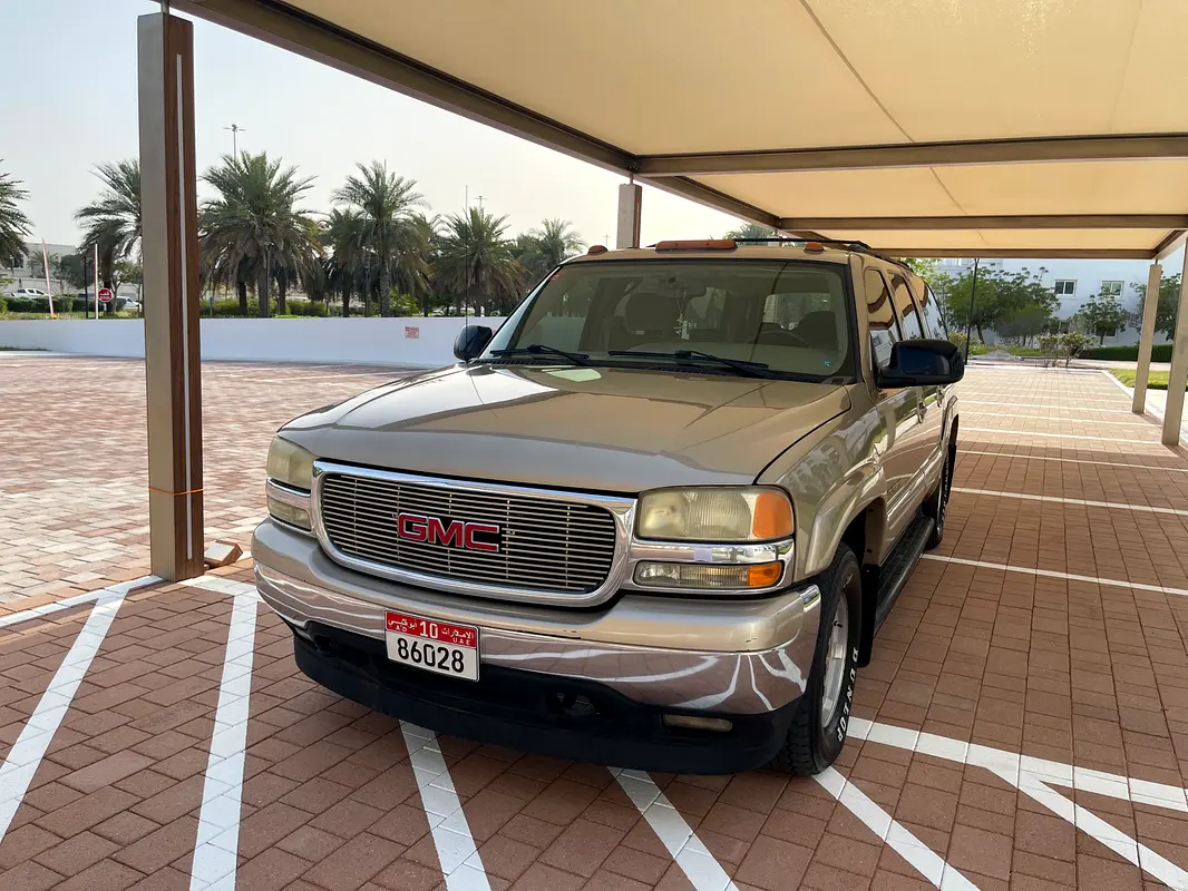 GMC Suburban SLE 2006 - photo 7 - Import Émirats | International Cars