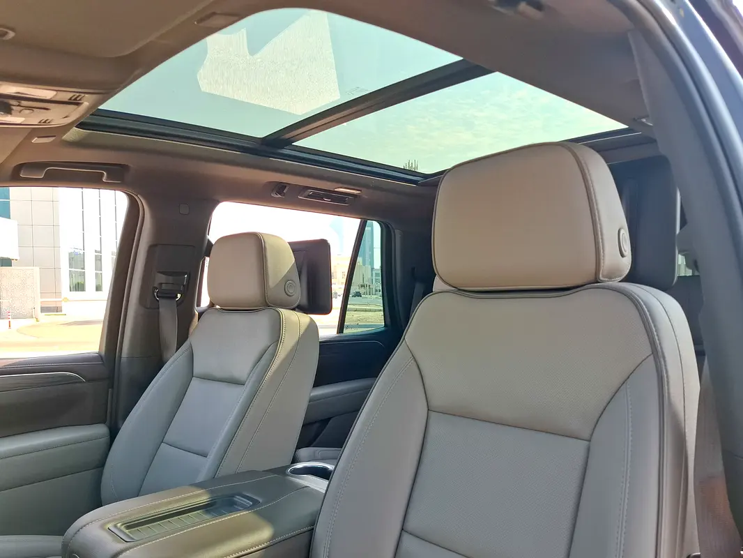 GMC Yukon SLT 2024 - photo 11 - Import Émirats | International Cars
